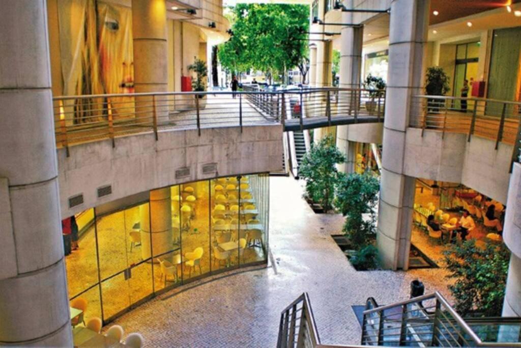 Av. Da Liberdade Comfortable With Balcony Lissabon